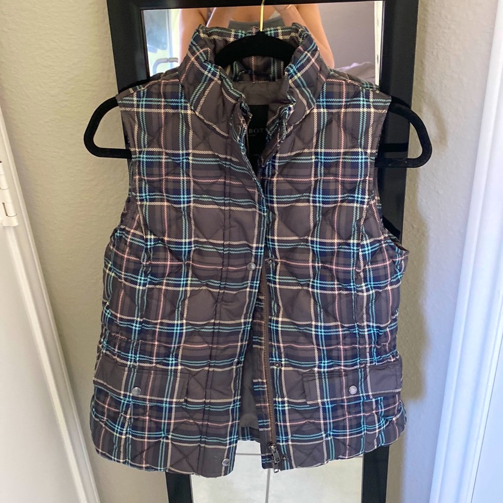 TALBOTS women’s vest.